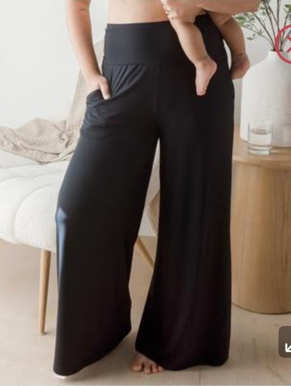 Kindred Bravely Black Wide-Leg Maternity Pants with Pockets